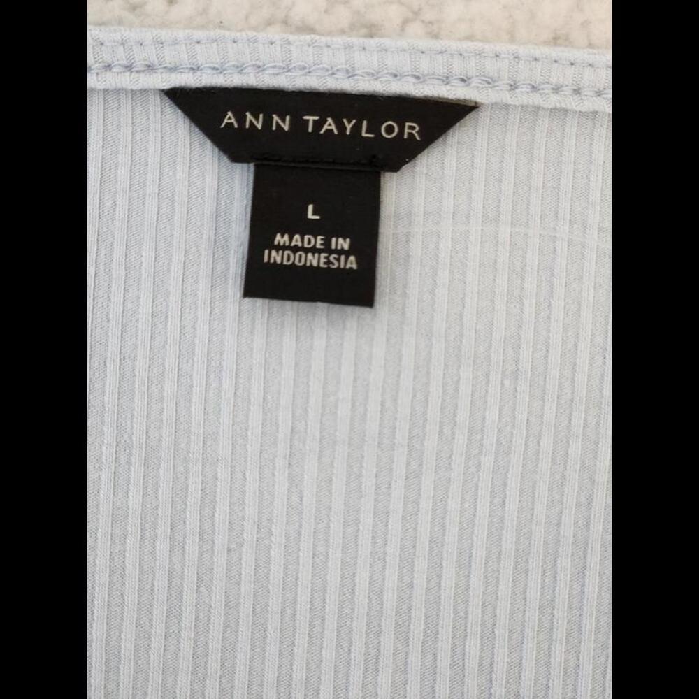 Ann Taylor Refined Stretch Wrap Top. - Picture 3 of 3